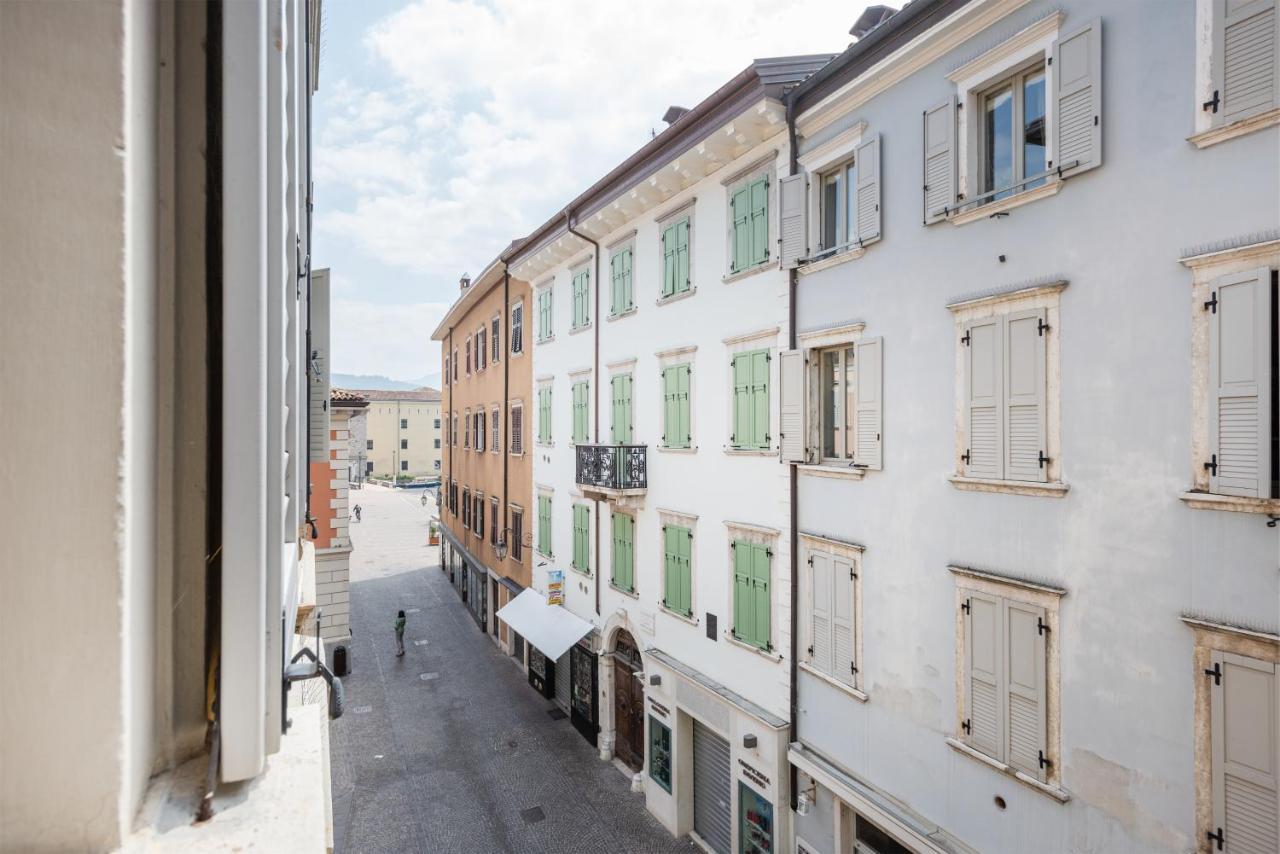 Residenza Ester Riva del Garda Exterior photo